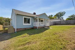 3910 Fairall Dr, Greensboro, NC 27401 - Photo 20