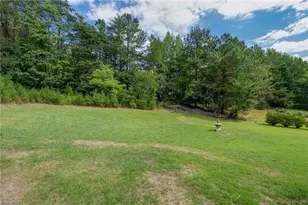 422 Cypress Dr, Reidsville, NC 27320 - Photo 32