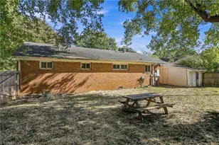 404 Poplar Cir, Yadkinville, NC 27055 - Photo 30