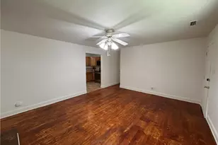 4865 Baux Mountain Rd, Winston-Salem, NC 27105 - Photo 4