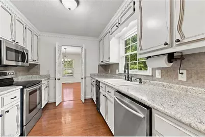 1409 Rockwood Avenue, Burlington, NC 27215 - Photo 10
