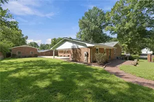 1409 Rockwood Ave, Burlington, NC 27215 - Photo 28