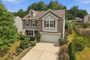 4176 Northrop Dr, Haw River, NC 27258 - Photo 1