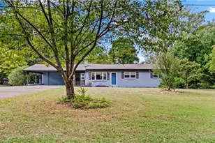 2816 Vanhoy Rd, Yadkinville, NC 27055 - Photo 36