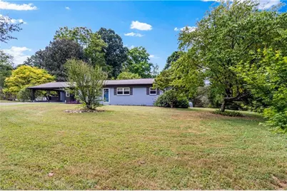 2816 Vanhoy Road, Yadkinville, NC 27055 - Photo 2