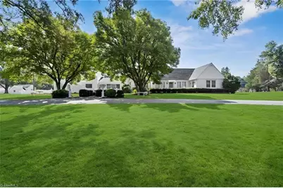 1058 Teague Road, Winston-Salem, NC 27107 - Photo 2