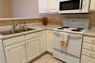 2418 Wynbrook Square Ct, Winston-Salem, NC 27103 - Photo 12