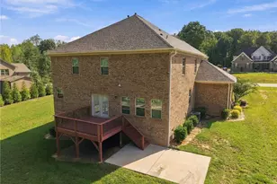7909 Hopkins Farm Dr, Browns Summit, NC 27214 - Photo 46