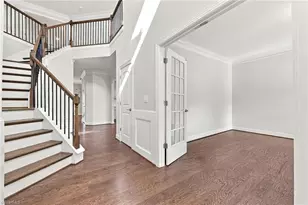 7909 Hopkins Farm Dr, Browns Summit, NC 27214 - Photo 4