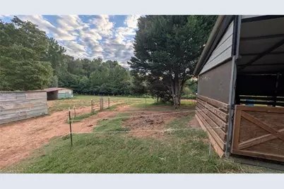 3393 Fulton Road, Asheboro, NC 27205 - Photo 10