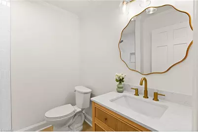 4816 Welwyn Road, Winston-Salem, NC 27104 - Photo 10