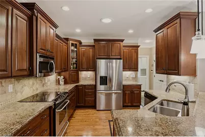 4390 Sandalwood Court, Winston-Salem, NC 27106 - Photo 10