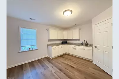 711 Sunrise Avenue, Thomasville, NC 27360 - Photo 20