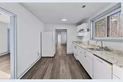 3913 Tarpon Road, Pleasant Garden, NC 27313 - Photo 12