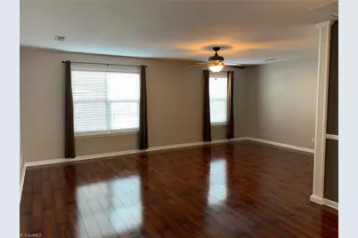 18 Dillingham Place, Greensboro, NC 27455 - Photo 8