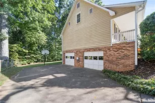 4420 Eagles Nest Dr, Winston-Salem, NC 27127 - Photo 4