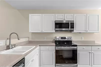 106 Miller Pointe Way, Winston-Salem, NC 27106 - Photo 14