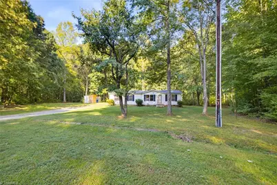 233 Fawnwood Road, Reidsville, NC 27320 - Photo 2
