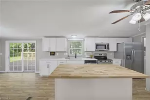 233 Fawnwood Rd, Reidsville, NC 27320 - Photo 8
