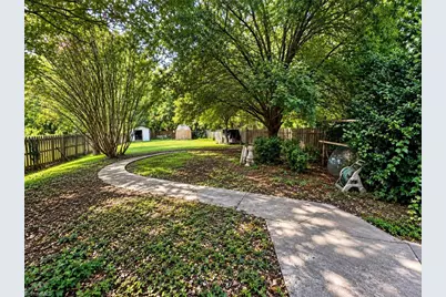 4711 Summit Avenue, Greensboro, NC 27405 - Photo 26