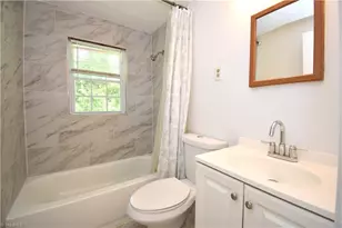 2013 N Ashland Dr, Burlington, NC 27217 - Photo 12