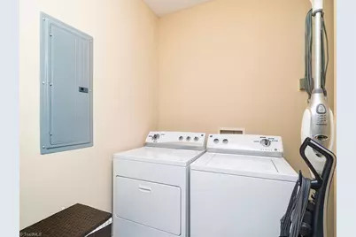3031 Winston Drive, Burlington, NC 27215 - Photo 12