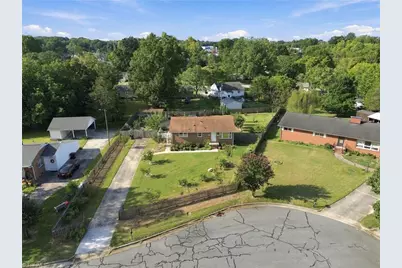 2112 Joyce Court, Burlington, NC 27217 - Photo 6