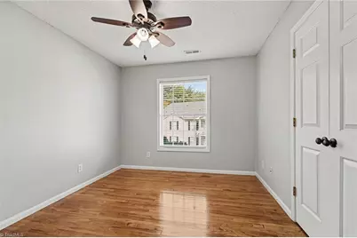 7137 Friendly Avenue #C, Greensboro, NC 27410 - Photo 12