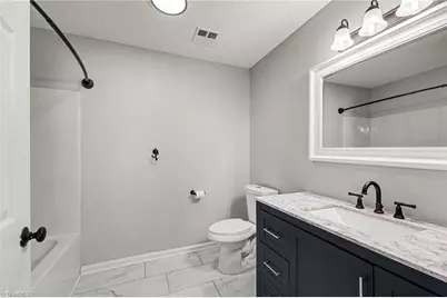 7137 Friendly Avenue #C, Greensboro, NC 27410 - Photo 18