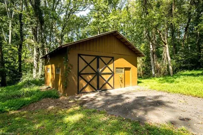 726 Walkertown Guthrie Road, Walkertown, NC 27101 - Photo 10
