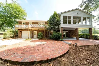 726 Walkertown Guthrie Road, Walkertown, NC 27101 - Photo 4