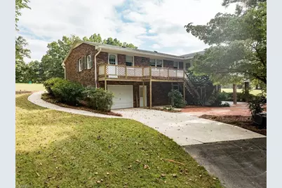 726 Walkertown Guthrie Road, Walkertown, NC 27101 - Photo 6