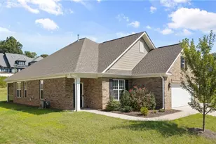 3571 Emmen Ct, Winston-Salem, NC 27104 - Photo 2