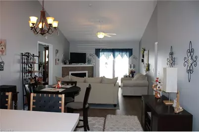 2942 Hyde Place Circle, Winston-Salem, NC 27103 - Photo 4