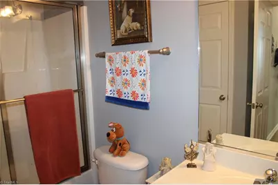 2942 Hyde Place Circle, Winston-Salem, NC 27103 - Photo 12