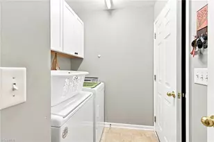 2423 Pepperstone Dr, Graham, NC 27253 - Photo 32
