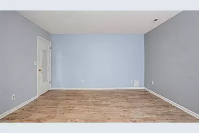 2800 Shadowbrook Lane, Winston-Salem, NC 27103 - Photo 22
