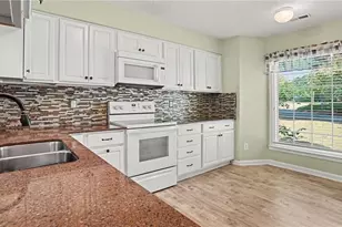 2800 Shadowbrook Ln, Winston-Salem, NC 27103 - Photo 12