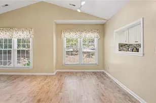 2800 Shadowbrook Ln, Winston-Salem, NC 27103 - Photo 8