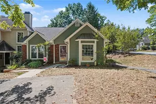 2800 Shadowbrook Ln, Winston-Salem, NC 27103 - Photo 2