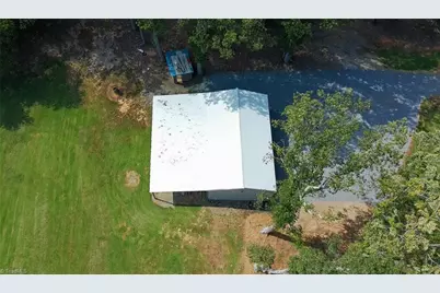 4752 W Old US Highway 421, Hamptonville, NC 27020 - Photo 40
