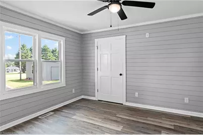 4752 W Old US Highway 421, Hamptonville, NC 27020 - Photo 16