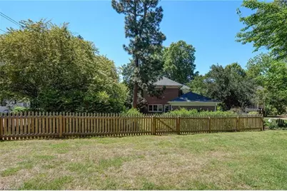 815 Main Street, Reidsville, NC 27320 - Photo 18