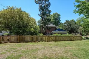 815 Main St, Reidsville, NC 27320 - Photo 18