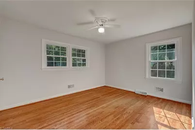 3401 Kenmore Street, Greensboro, NC 27408 - Photo 18