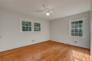3401 Kenmore St, Greensboro, NC 27408 - Photo 18