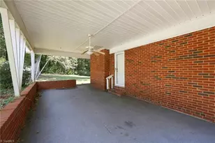 423 Bradley Rd, Winston-Salem, NC 27107 - Photo 4