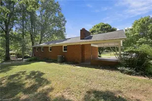 423 Bradley Rd, Winston-Salem, NC 27107 - Photo 28