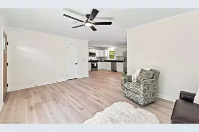 2930 Lake Drive, Burlington, NC 27217 - Photo 10