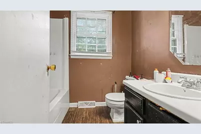 4314 Lormar Road, Greensboro, NC 27406 - Photo 18